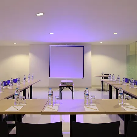 Amaris Hotel Padjajaran Bogor-2